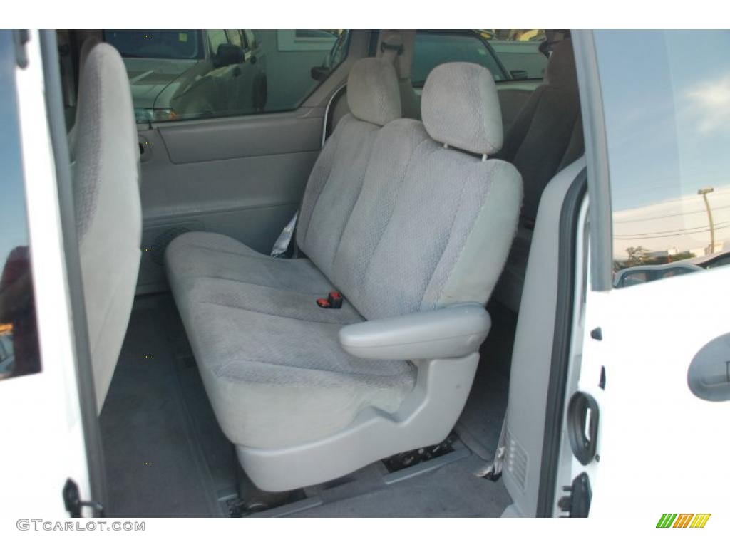 Medium Graphite Interior 2003 Ford Windstar LE Photo #49861700