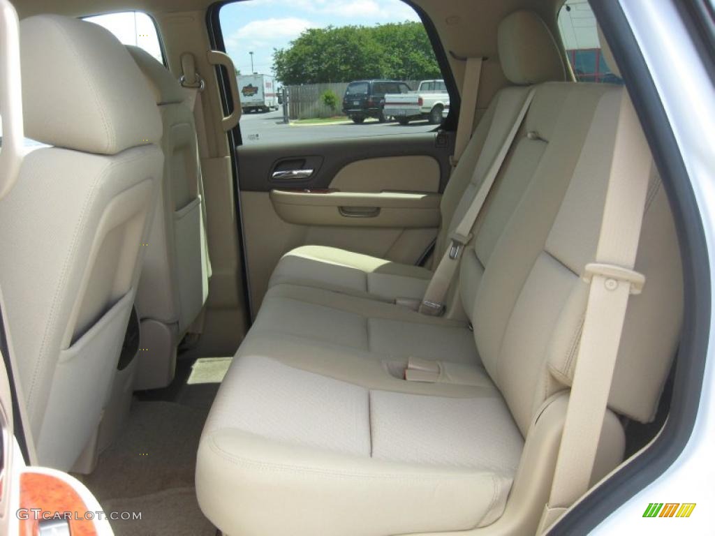 Light Tan Interior 2011 GMC Yukon SLE Photo #49863662
