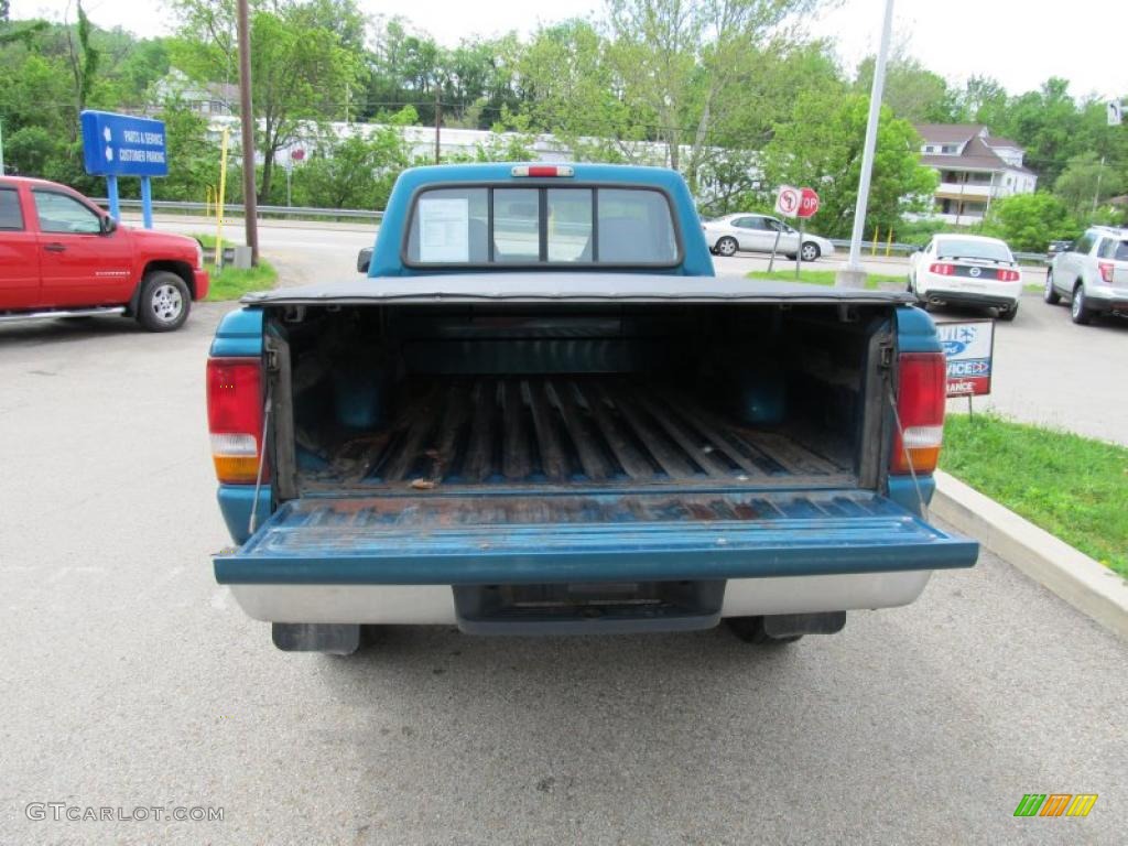 1994 Ranger XLT Regular Cab 4x4 - Cayman Green Metallic / Grey photo #3