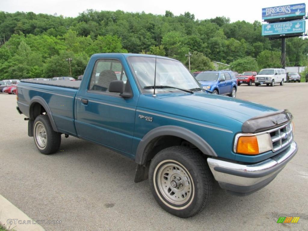 1994 Ranger XLT Regular Cab 4x4 - Cayman Green Metallic / Grey photo #4