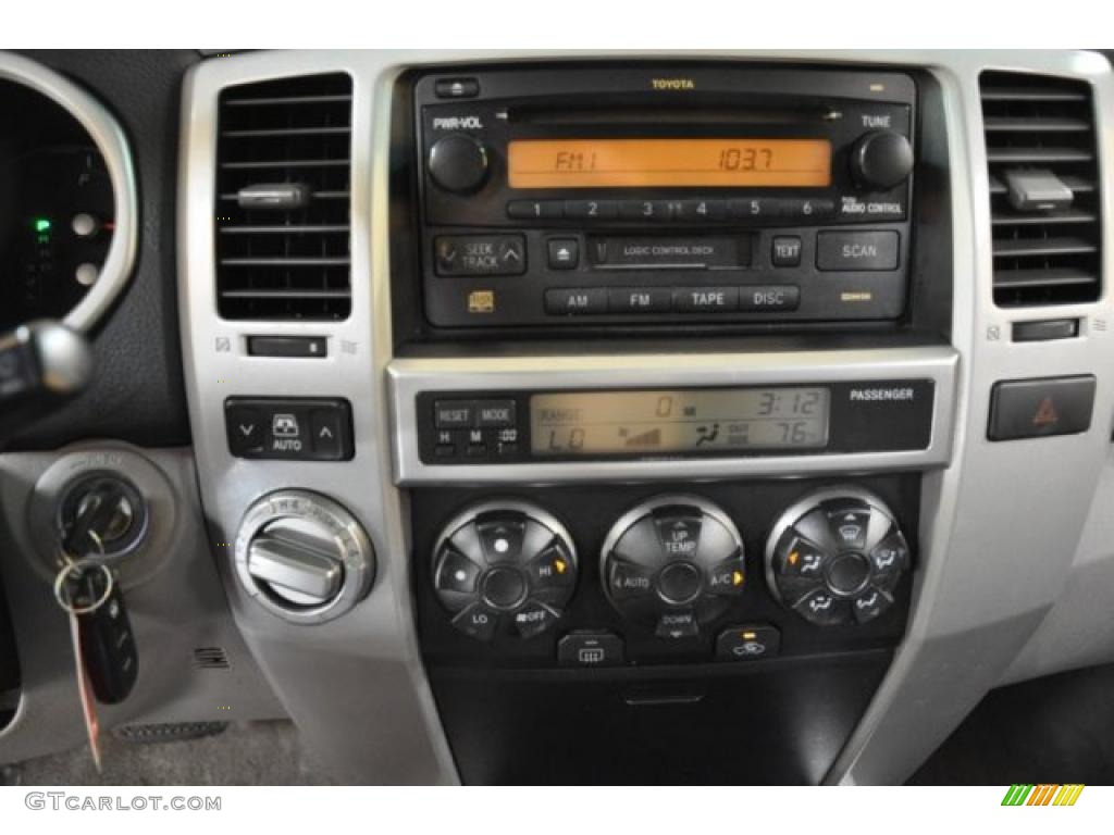 2004 4Runner SR5 4x4 - Galactic Gray Mica / Stone photo #7