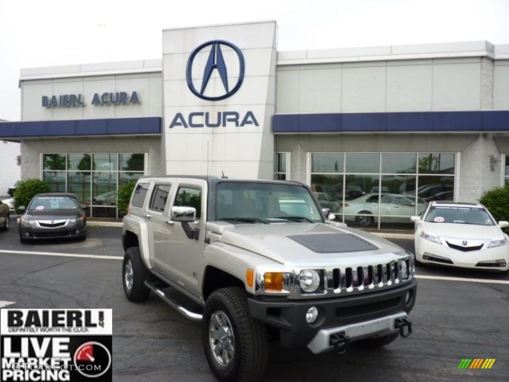 Boulder Gray Metallic Hummer H3