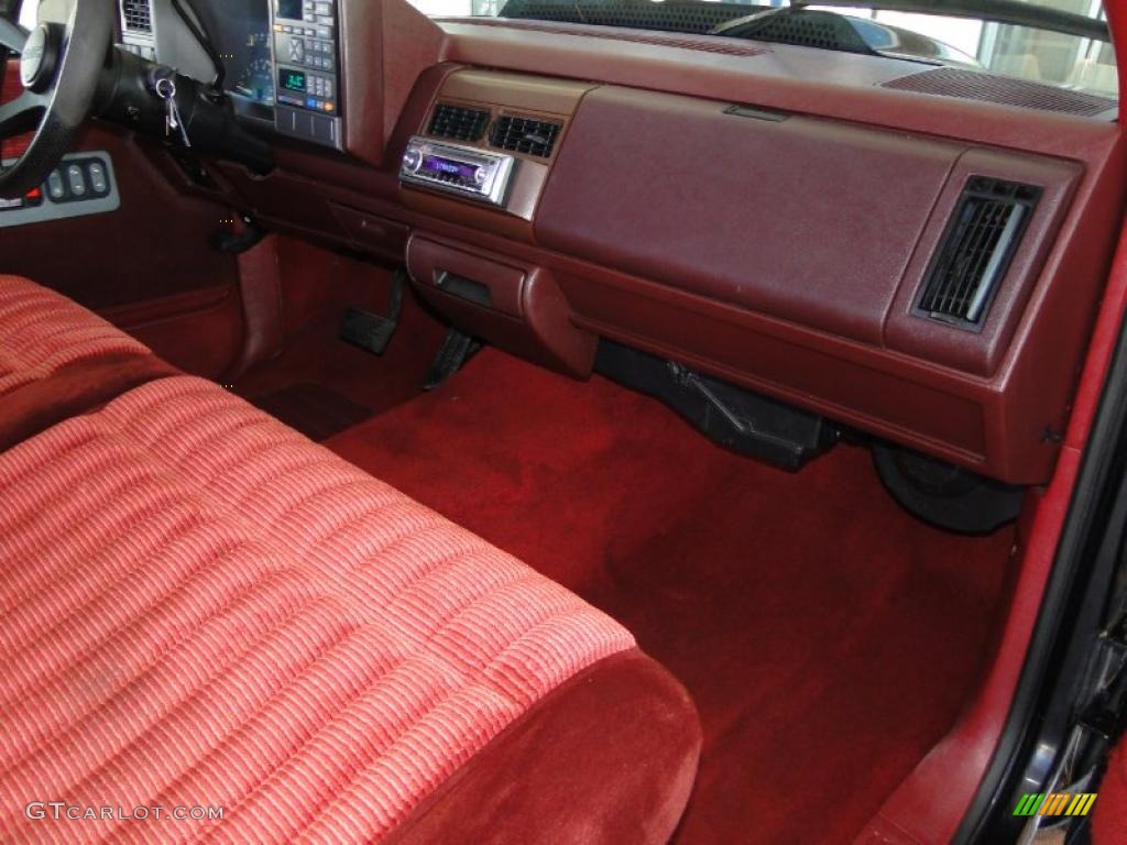 1993 Sierra 1500 SLE Regular Cab - Black / Red photo #21