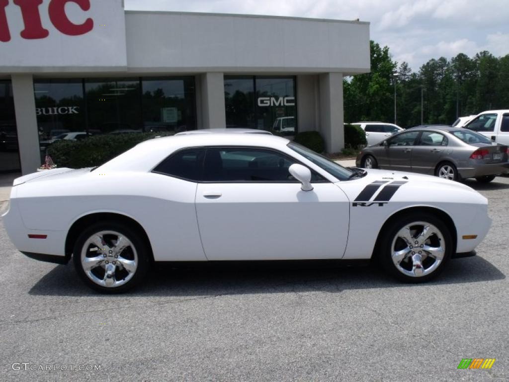 2011 Challenger R/T - Bright White / Dark Slate Gray photo #7