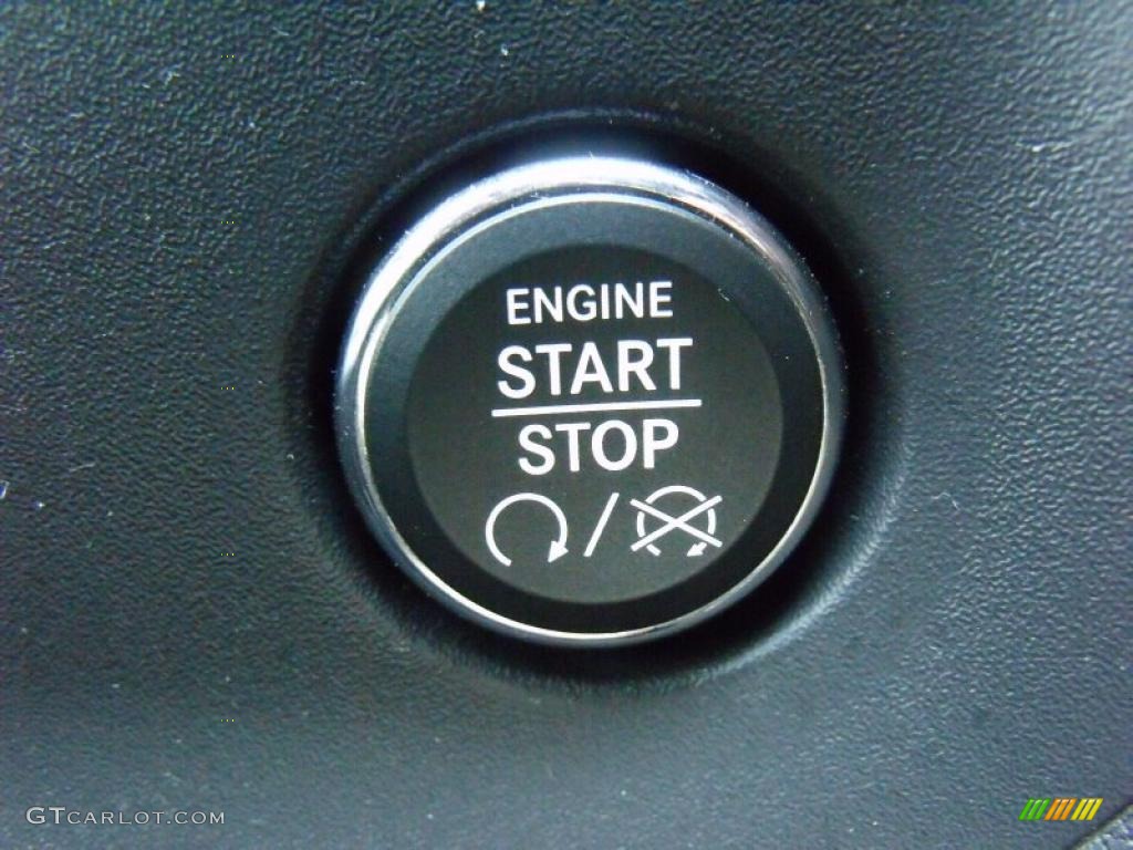 2011 Dodge Challenger R/T Controls Photo #49866257