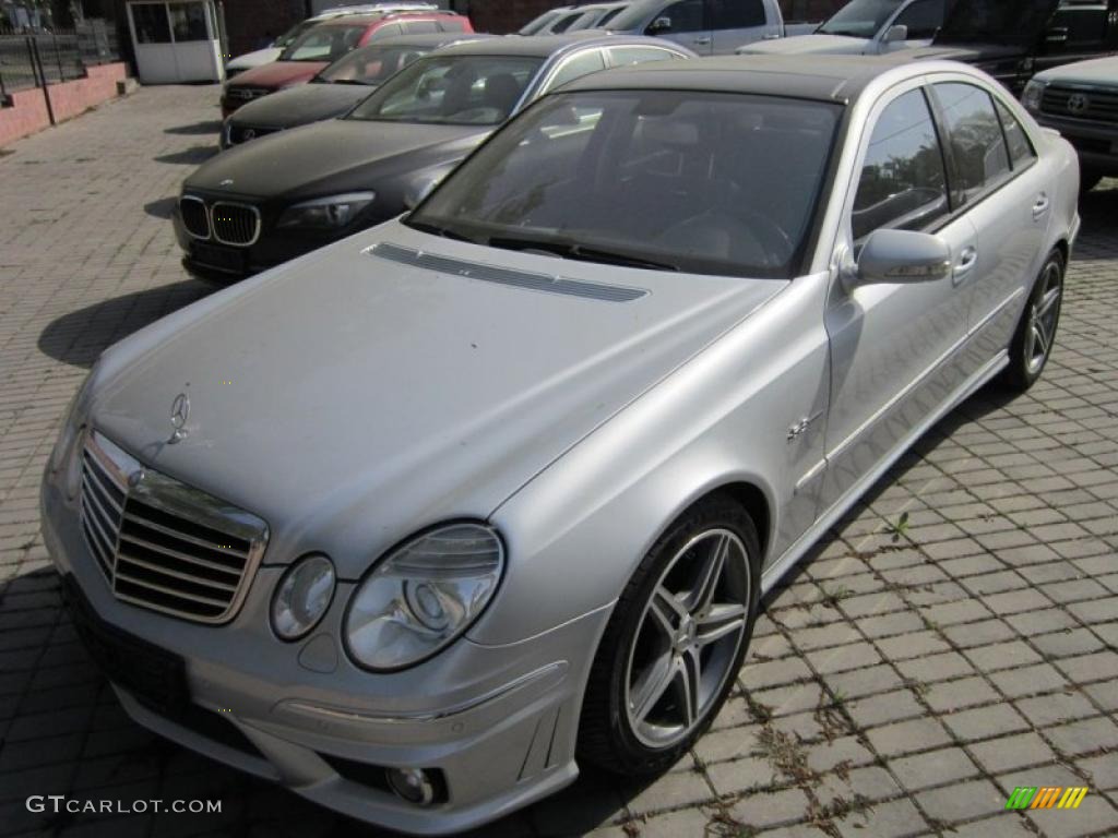 Iridium Silver Metallic Mercedes-Benz E