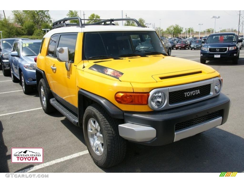 2008 FJ Cruiser 4WD - Sun Fusion Yellow / Dark Charcoal photo #1