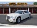 Cool Vanilla - 300 C HEMI Photo No. 1