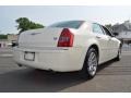 Cool Vanilla - 300 C HEMI Photo No. 2