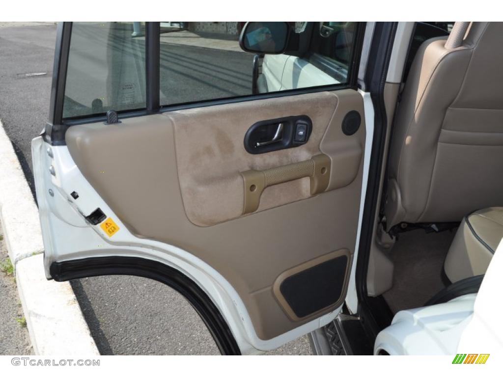 1999 Land Rover Discovery Series II Door Panel Photos