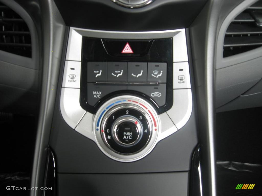 2011 Hyundai Elantra GLS Controls Photo #49872566