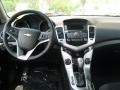 Black Granite Metallic - Cruze ECO Photo No. 4