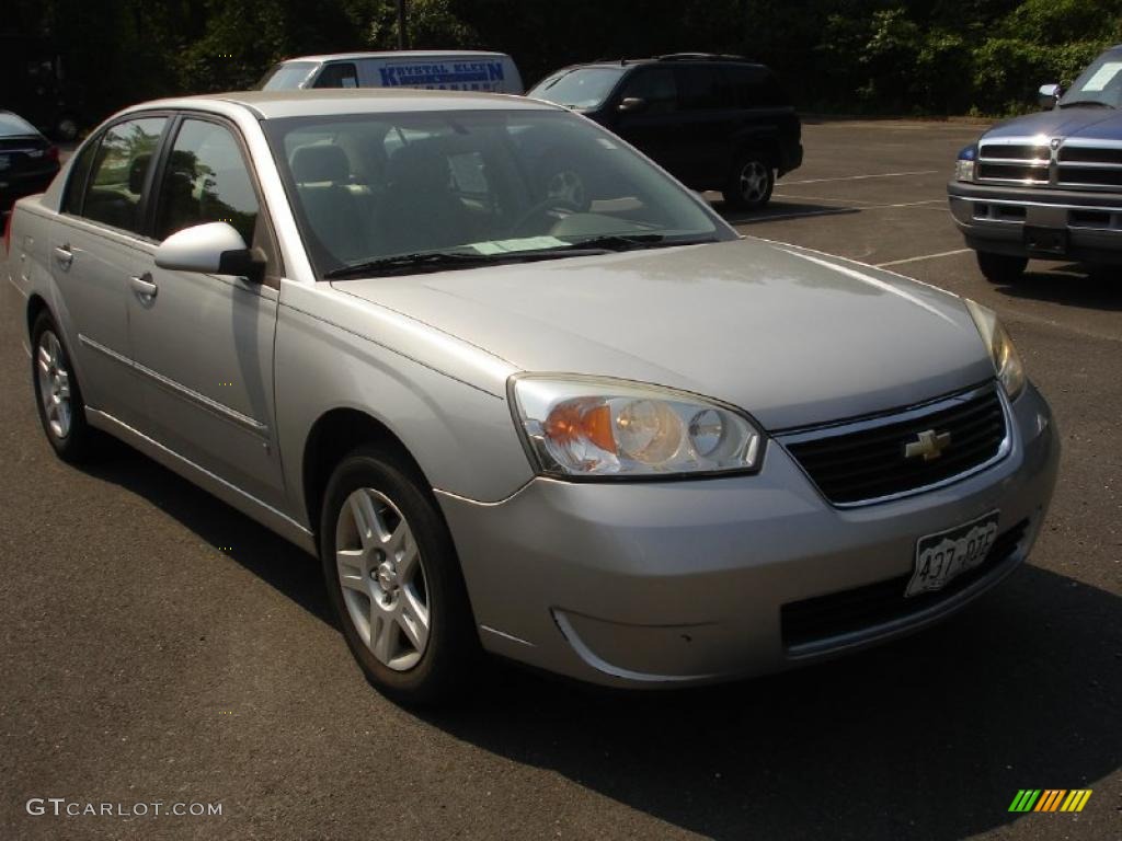 2006 Malibu LT Sedan - Silverstone Metallic / Titanium Gray photo #3