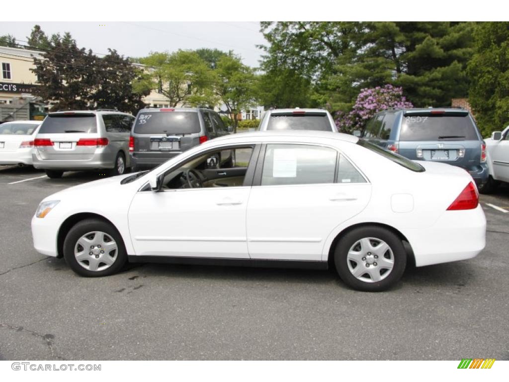 2006 Accord LX Sedan - Taffeta White / Ivory photo #9