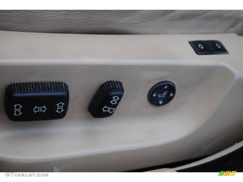 2002 BMW 5 Series 540i Sedan Controls Photo #49877450