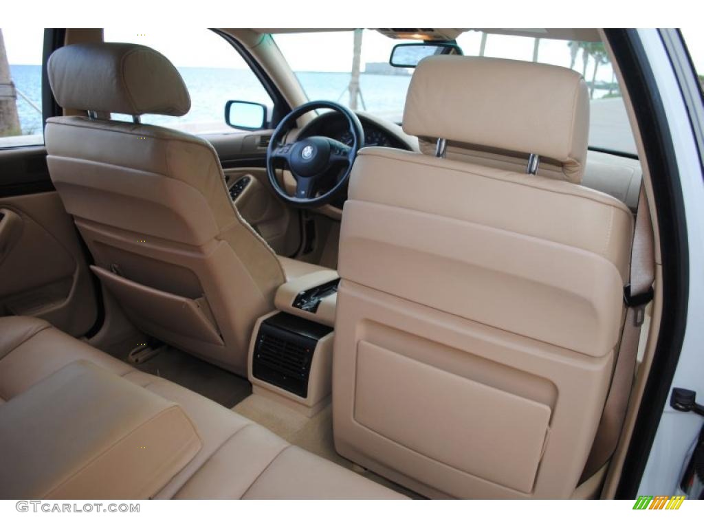 Sand Interior 2002 BMW 5 Series 540i Sedan Photo #49877609