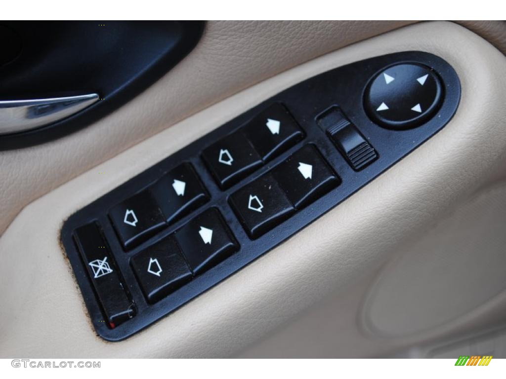 2002 BMW 5 Series 540i Sedan Controls Photo #49877810