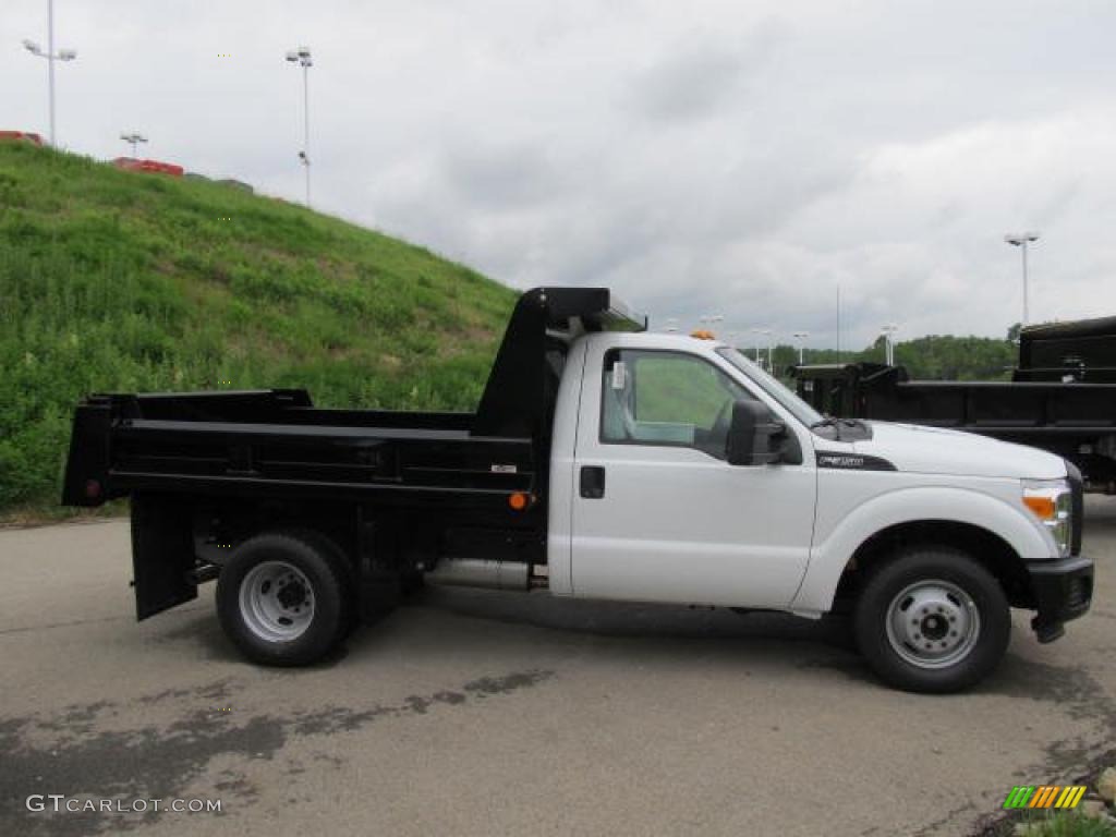 Oxford White 2011 Ford F350 Super Duty XL Regular Cab Chassis Dump Truck Exterior Photo #49878332