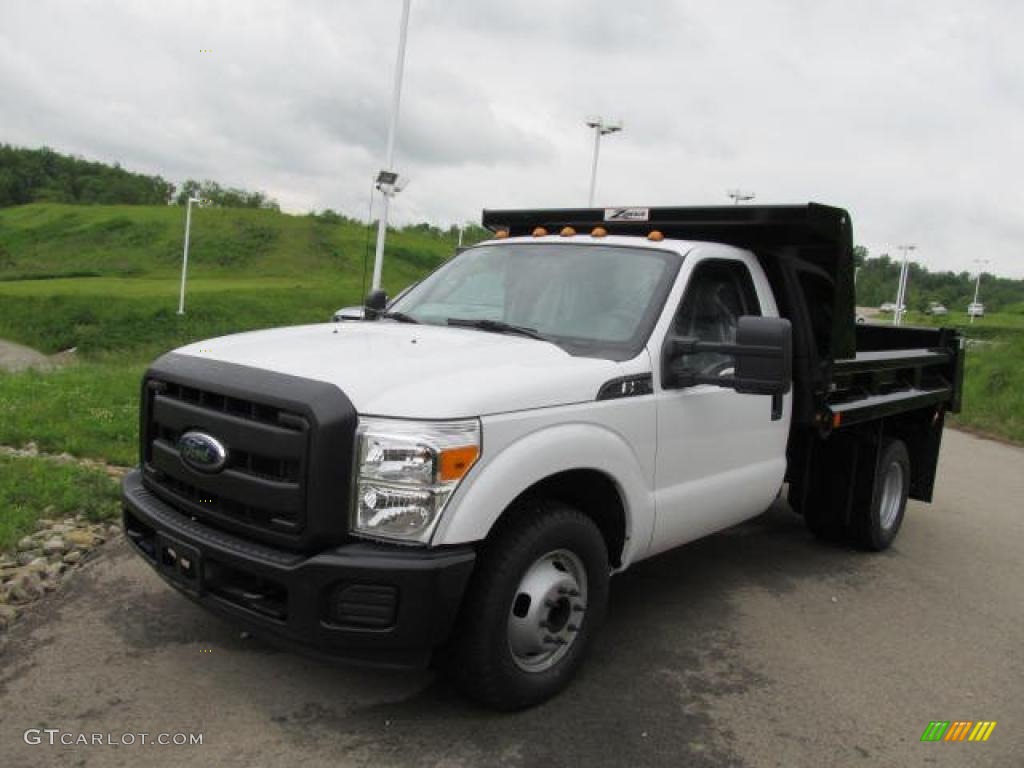Oxford White 2011 Ford F350 Super Duty XL Regular Cab Chassis Dump Truck Exterior Photo #49878413