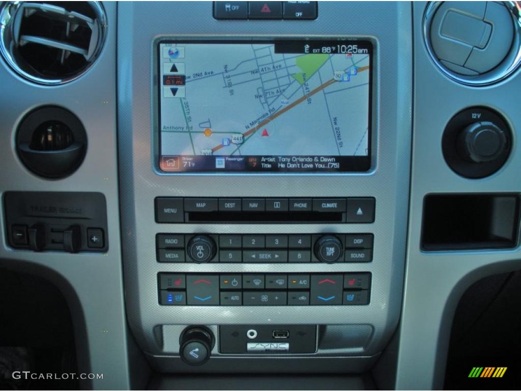 2011 Ford F150 Lariat SuperCrew Controls Photo #49881632