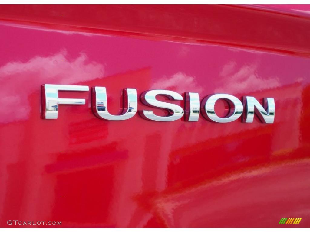2011 Fusion SE - Red Candy Metallic / Medium Light Stone photo #4
