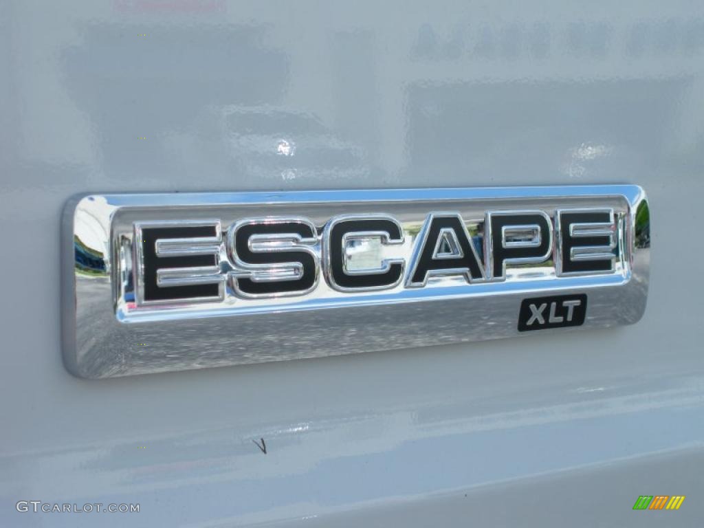2011 Escape XLT V6 - White Suede / Stone photo #4