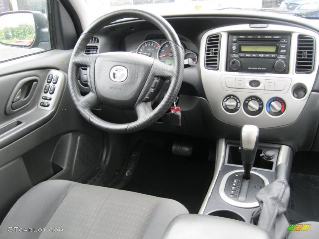 Dark Flint Gray Interior 2005 Mazda Tribute i 4WD Photo #49883003