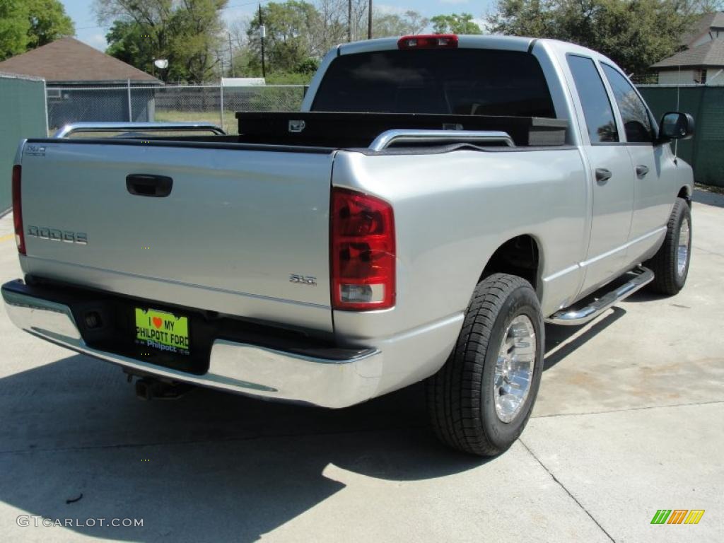 2004 Ram 1500 SLT Quad Cab - Bright Silver Metallic / Dark Slate Gray photo #3