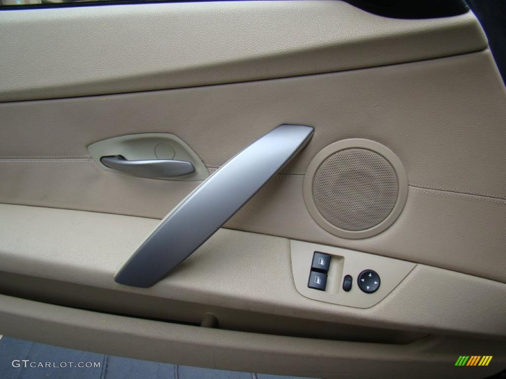 2006 BMW Z4 3.0i Roadster Beige Door Panel Photo #49883120