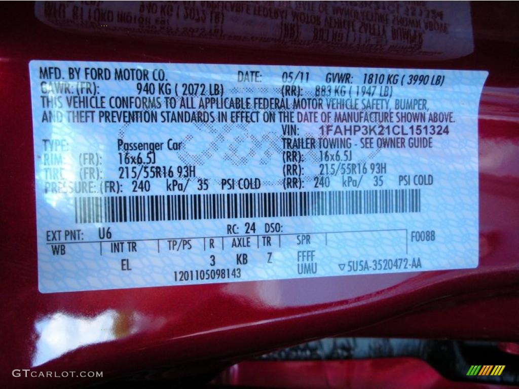 2012 Focus SE 5-Door - Red Candy Metallic / Stone photo #13