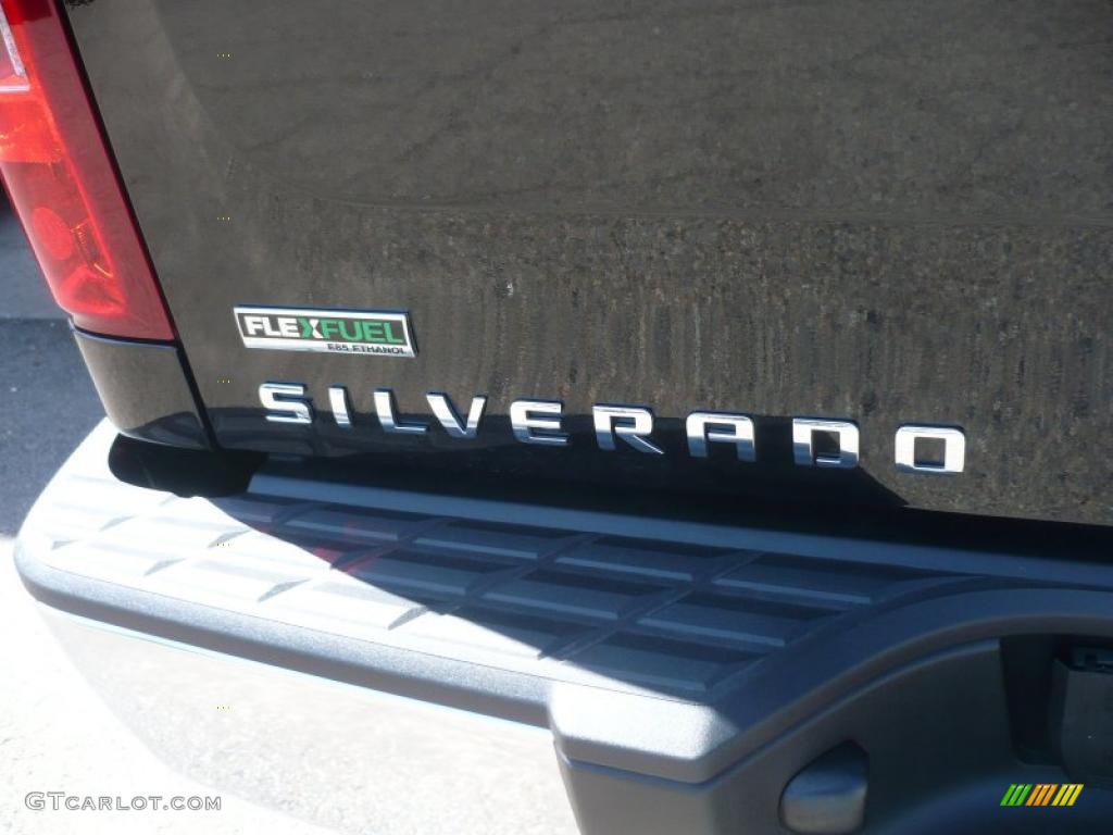 2010 Silverado 1500 LS Extended Cab 4x4 - Black / Dark Titanium photo #12