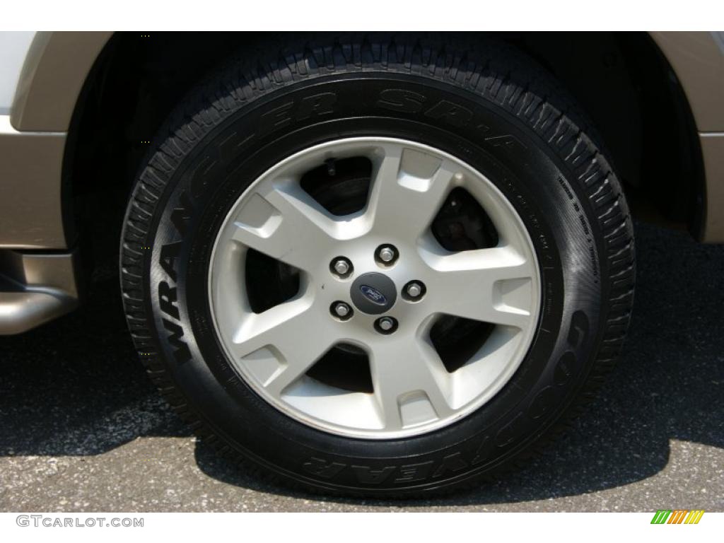 2004 Ford Explorer Eddie Bauer 4x4 Wheel Photo #49886000