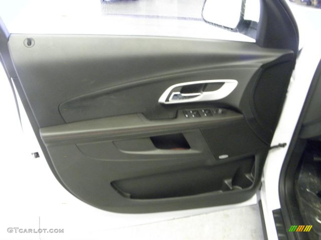 2011 Equinox LT AWD - Summit White / Jet Black photo #13