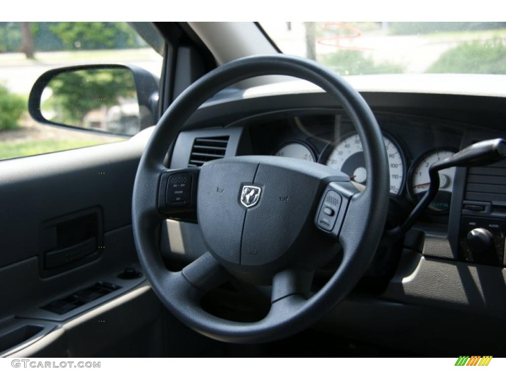 2005 Dodge Durango ST 4x4 Medium Slate Gray Steering Wheel Photo #49887875