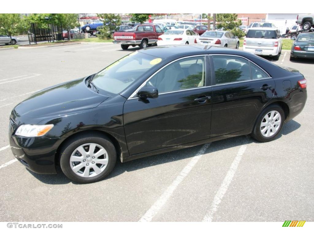 2007 Camry XLE - Black / Ash photo #1