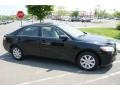 Black - Camry XLE Photo No. 3