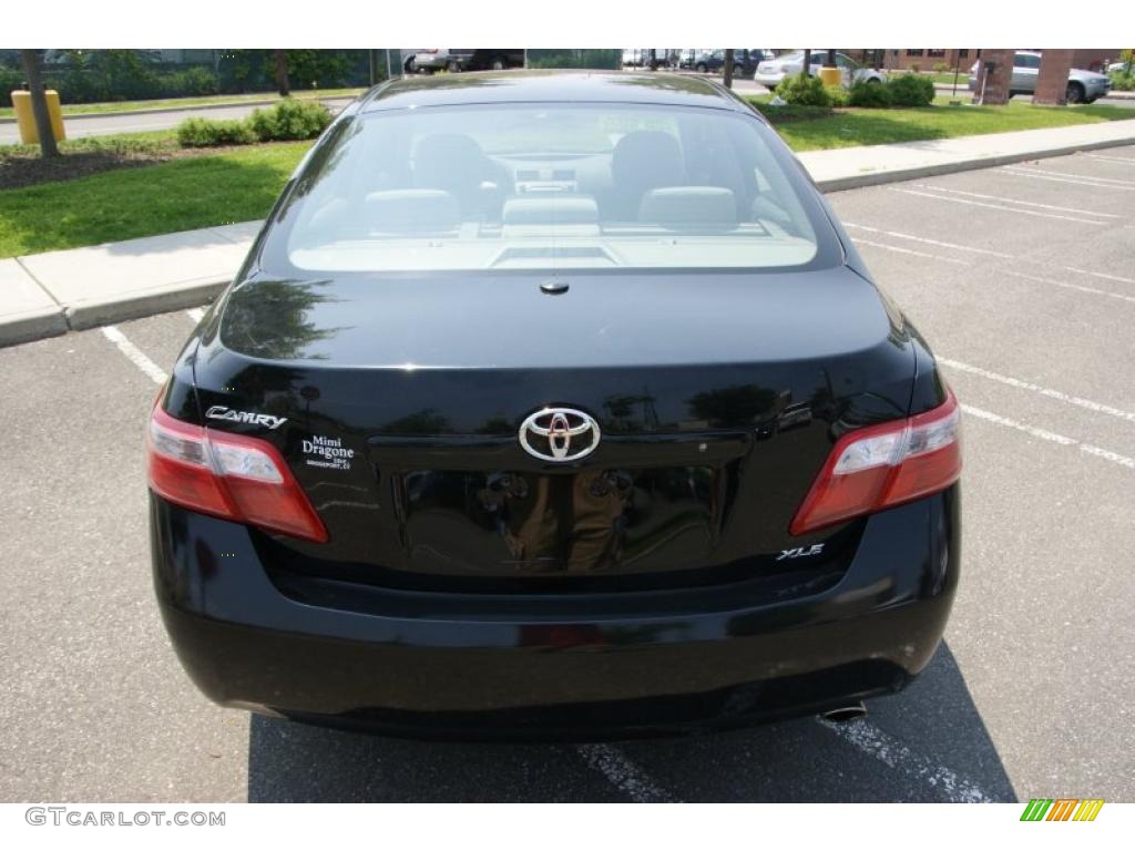 2007 Camry XLE - Black / Ash photo #5