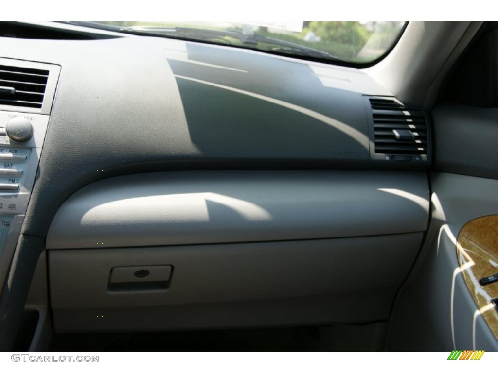 2007 Camry XLE - Black / Ash photo #19