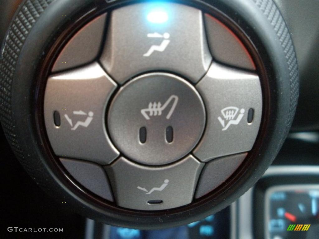 2010 Chevrolet Camaro SS/RS Coupe Controls Photo #49889483