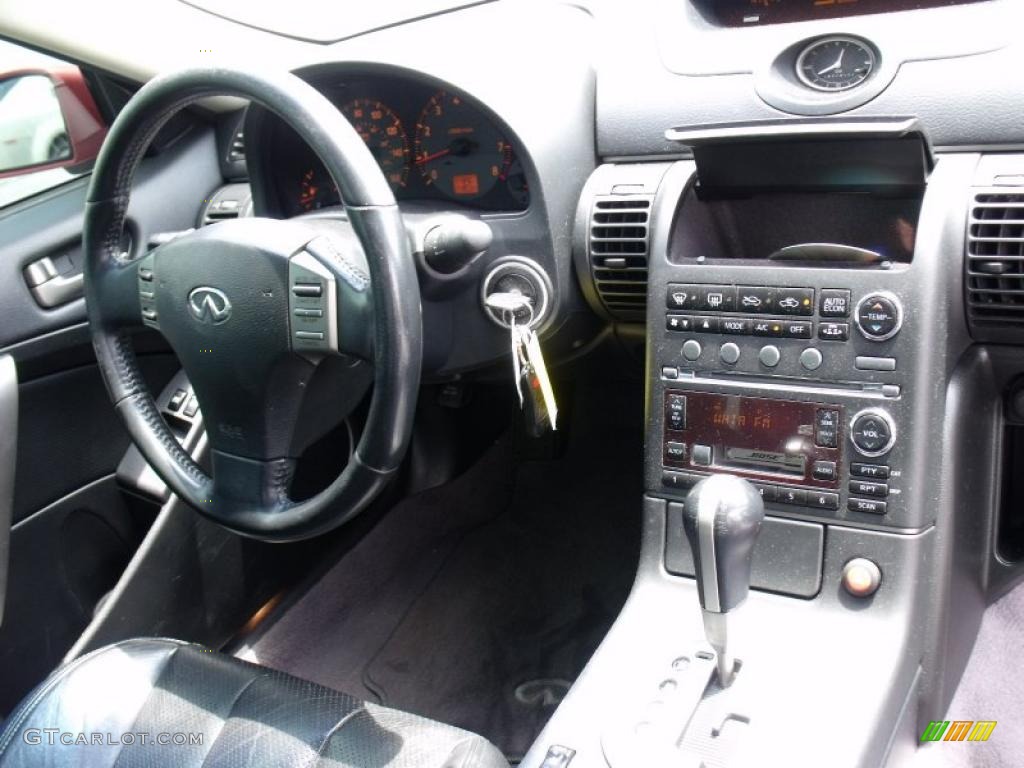 2004 Infiniti G 35 Coupe Graphite Dashboard Photo #49890881