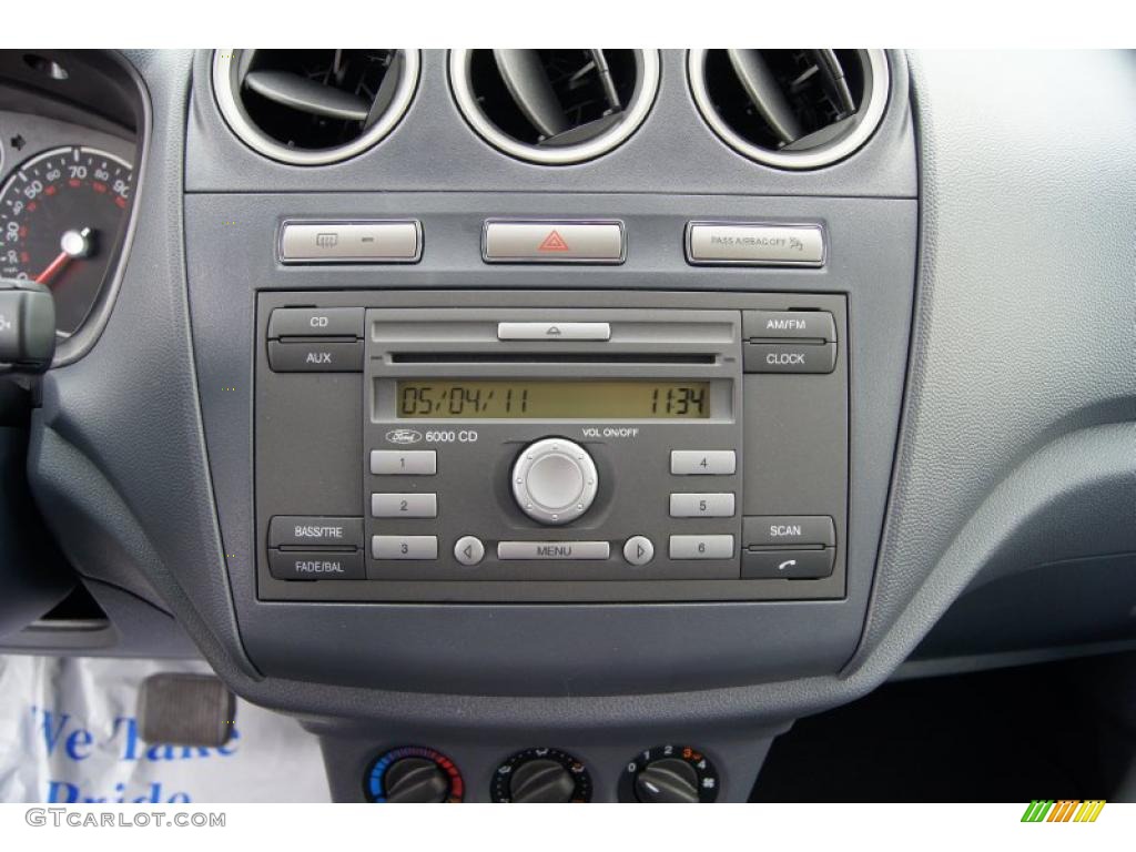 2011 Ford Transit Connect XLT Premium Passenger Wagon Controls Photo #49893128