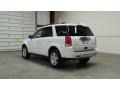 Polar White - VUE V6 AWD Photo No. 6