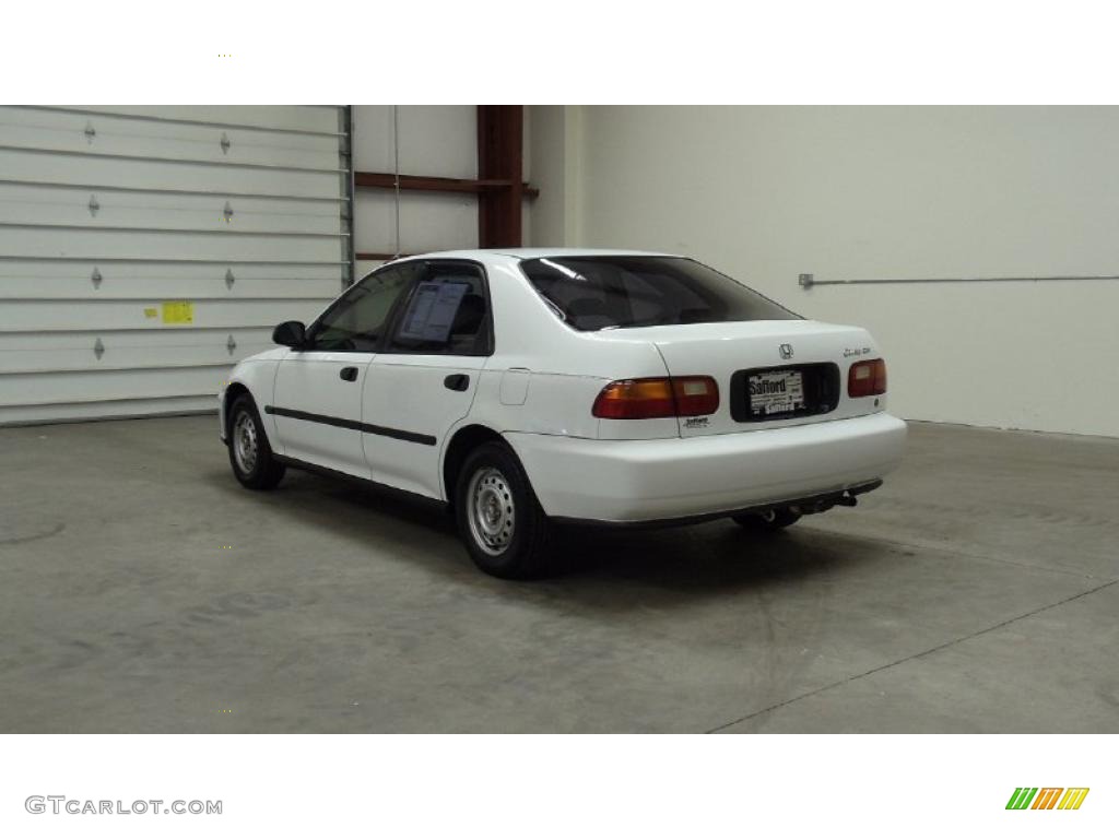 1995 Civic DX Sedan - Frost White / Beige photo #6