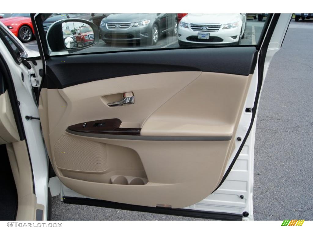 2009 Toyota Venza AWD Ivory Door Panel Photo #49895438