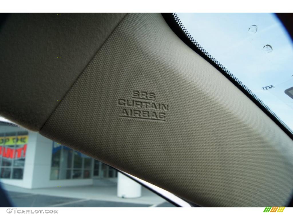 2009 Venza AWD - Blizzard Pearl / Ivory photo #44