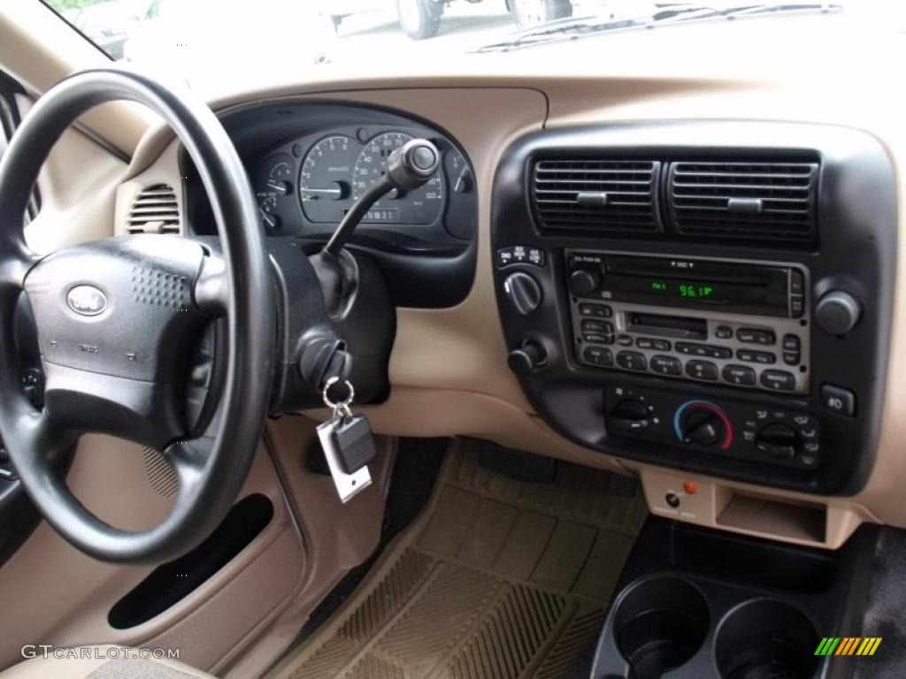 2001 Ranger Edge SuperCab 4x4 - Oxford White / Medium Prairie Tan photo #13