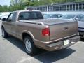 2002 Sandalwood Metallic Chevrolet S10 LS Extended Cab 4x4  photo #5