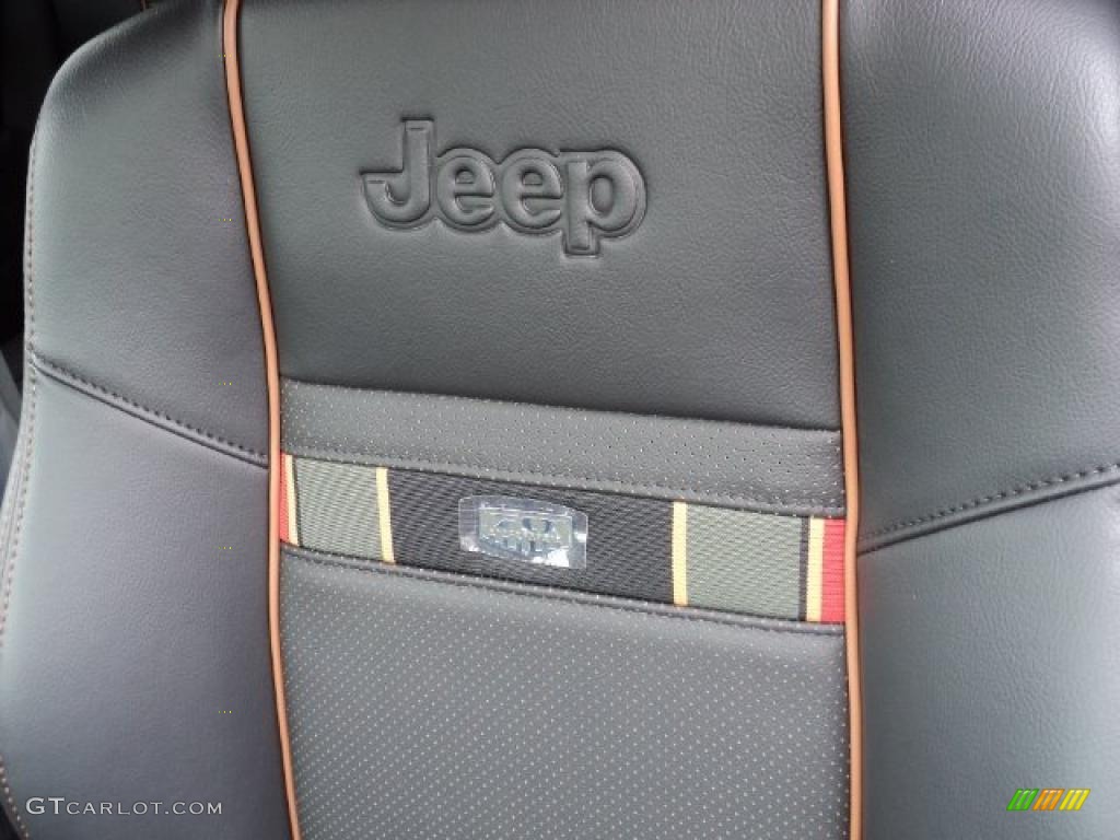 2011 Jeep Compass Limited 70th Anniversary 4x4 Marks and Logos Photos