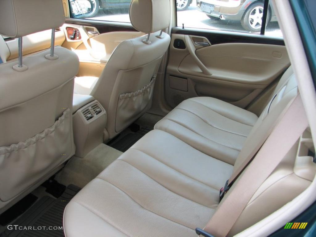 Java Interior 2001 Mercedes-Benz E 320 4Matic Wagon Photo #49899365