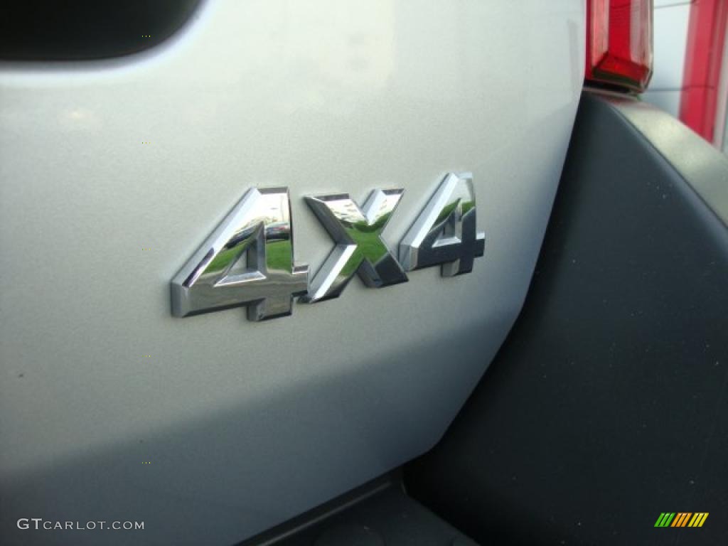 2010 Xterra S 4x4 - Silver Lightning Metallic / Gray photo #6